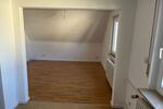 Dachgeschoßwohnung Asperg - 3.5 Zimmer, 75 m&sup2;, 1.100&euro; | Angebot:26267553