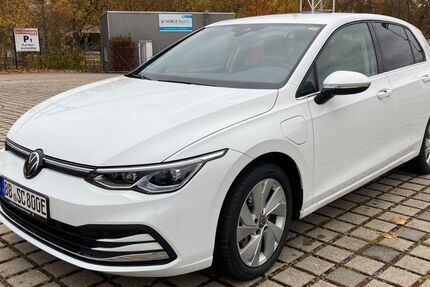 VW Golf 85.000 km 21.790 € Böblingen 71034