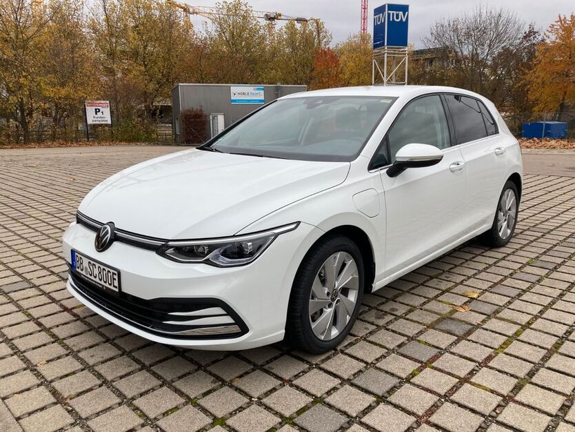 VW Golf 85.000 km 21.790 € Böblingen 71034