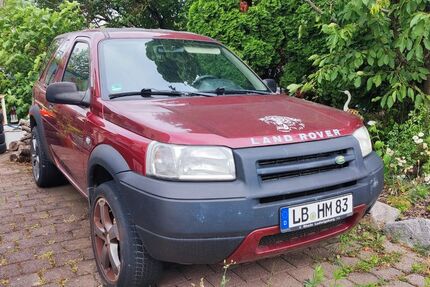 Land Rover Freelander 231.656 km 1.799 € Murr 71711