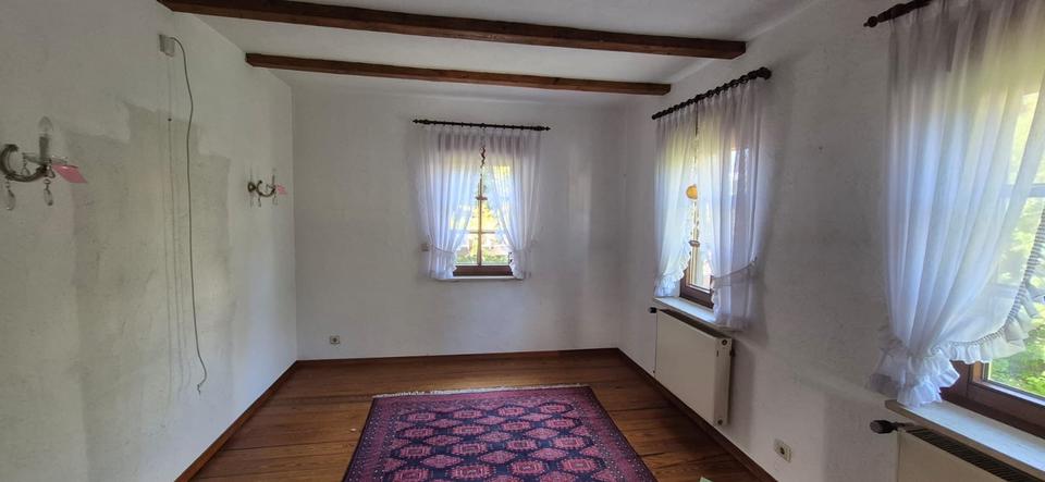 Einfamilienhaus Stuttgart Fasanenhof-Ost - 8 Zimmer, 165 m&sup2;, 850.000&euro; | Angebot:26592935
