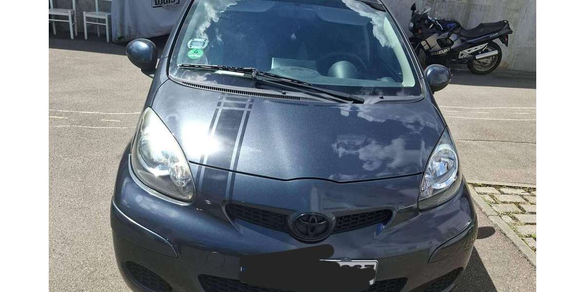 Toyota Aygo 59.600 km 3.500 &euro; Esslingen am Neckar, Stadt 73732