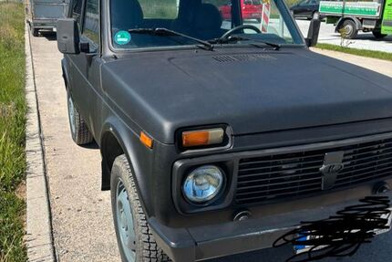 Lada Niva