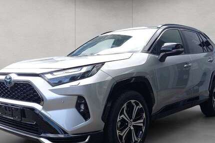 Toyota RAV 4 3.490 km 54.990 &euro; Stuttgart 70469