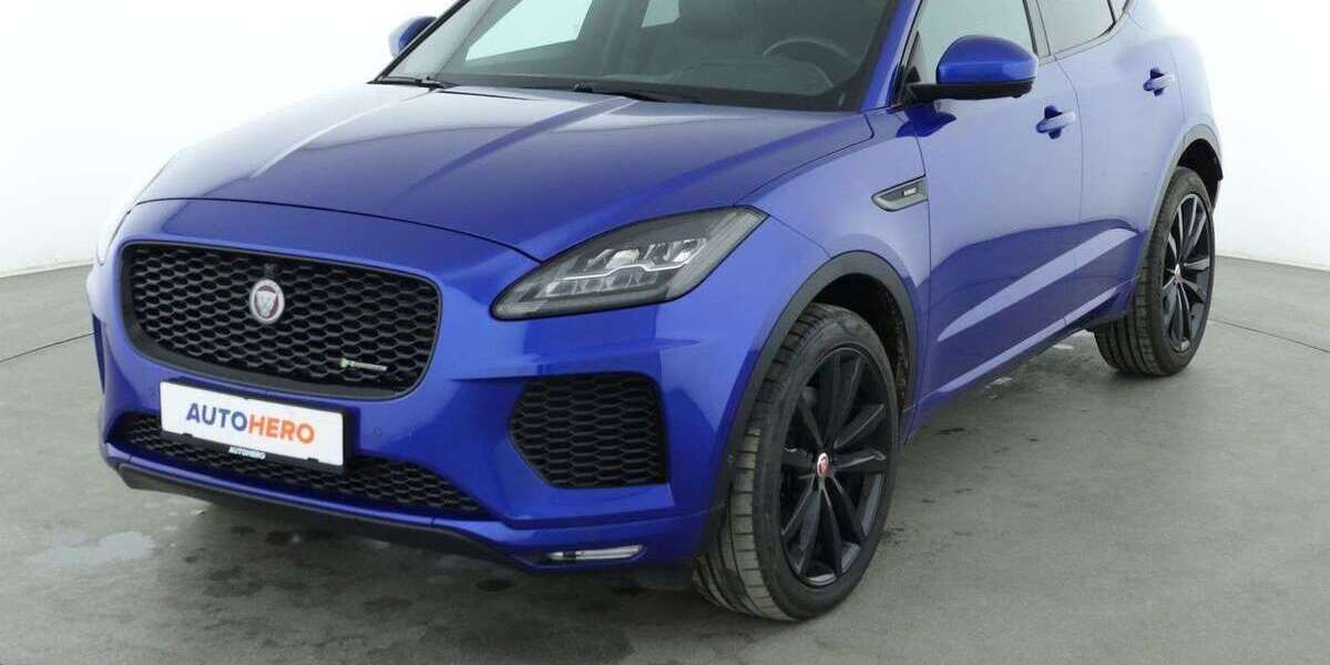 Jaguar E-Pace 67.041 km 26.530 &euro; Stuttgart 70195