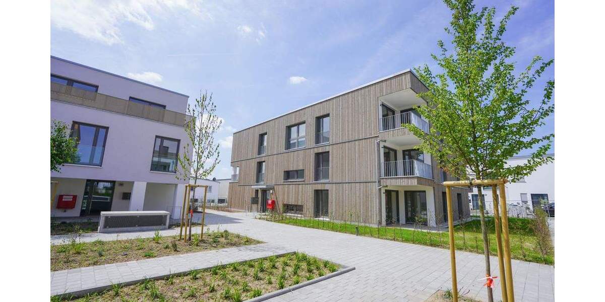 **Köngen: Burgweg: Ihre neue 3-Zimmer-Wohnung mit eigenem Gartenanteil wartet auf Sie** 3 zimmer