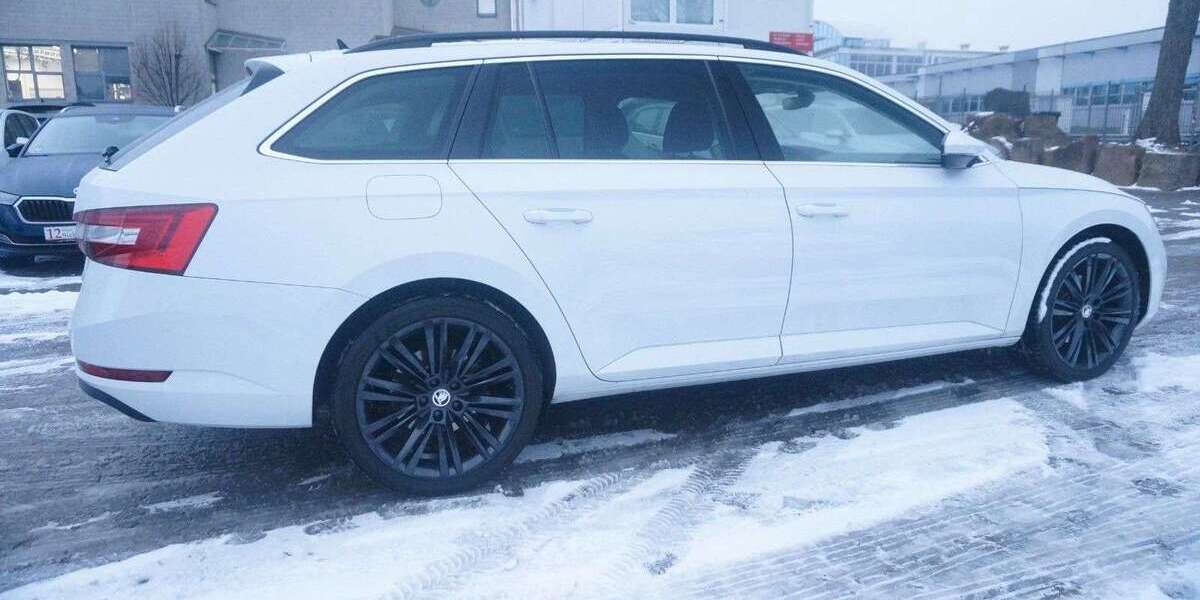 Skoda Superb 45.099 km 26.950 &euro; Nufringen 71154