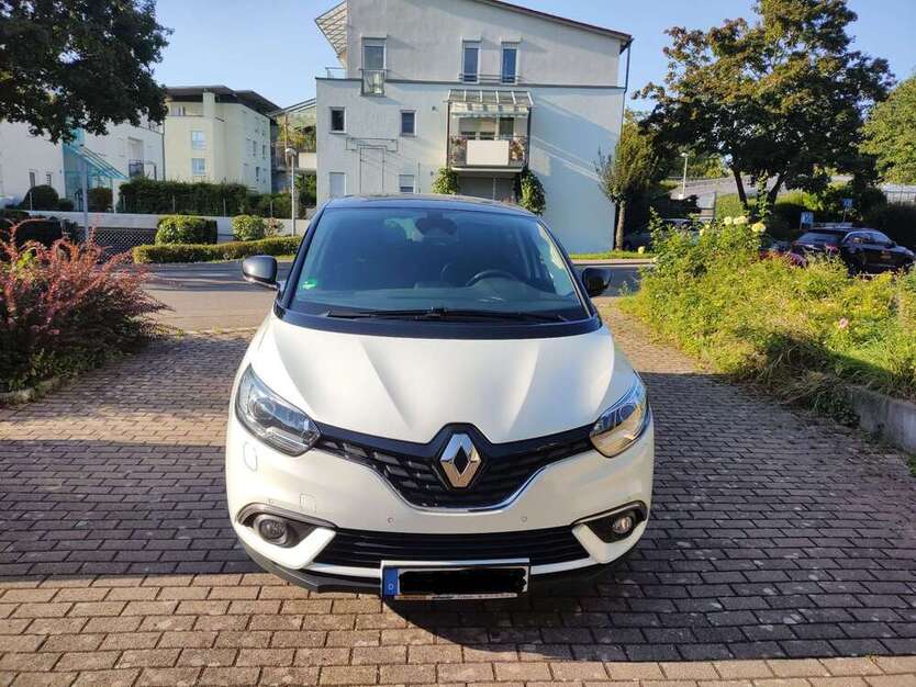 Renault Scenic 87.800 km 12.900 € Stuttgart 70374