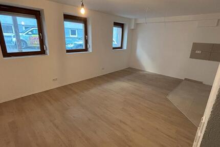 Wohnung Fellbach - 3 Zimmer, 55 m&sup2;, 1.000&euro; | Angebot:25342620