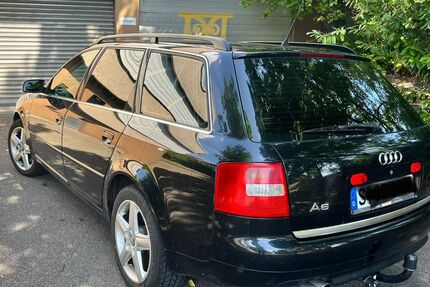 Audi A6 243.000 km 1.390 &euro; Stuttgart 70372