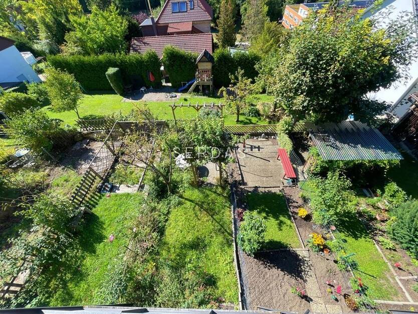 3-Zimmer-Wohnung mit Balkon, Gartenanteil und Fernblick in Reutlingen-Gönningen