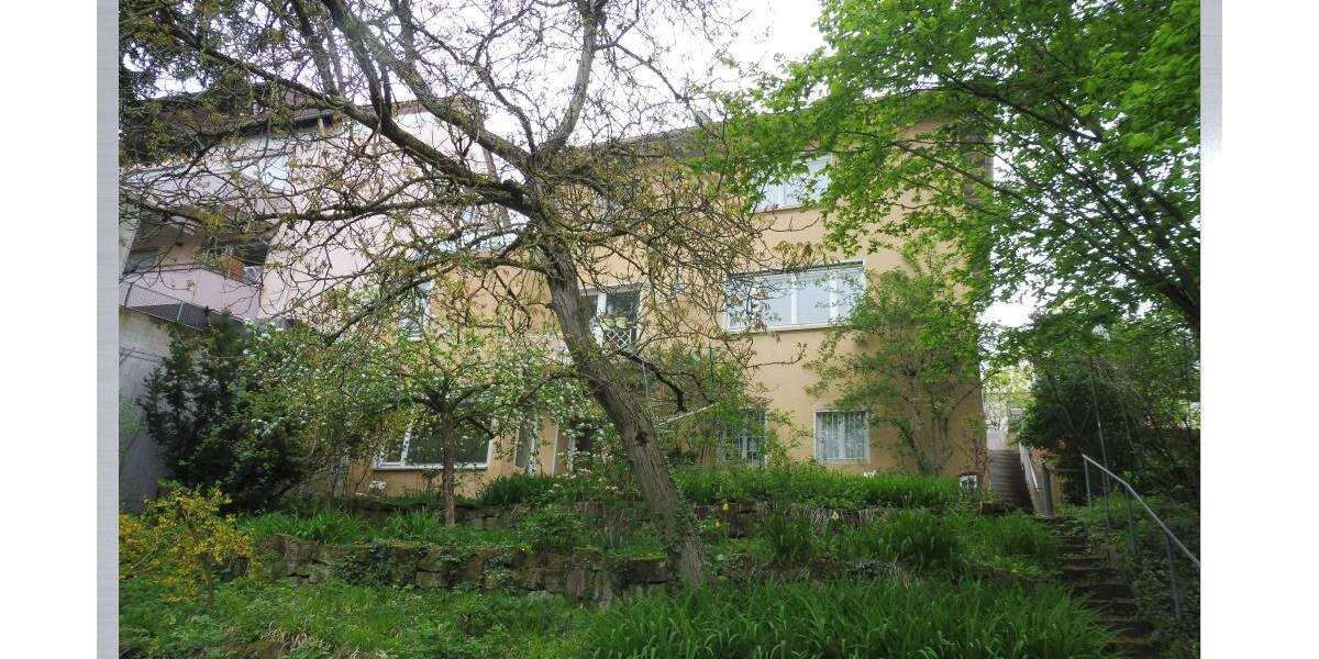 Haus zum Kaufen in Stuttgart 995.000 € 265 m² 11 zimmer