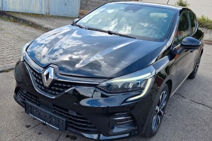 Renault Clio 153.000 km 9.400 &euro; Waiblingen OT Hegnach 71334