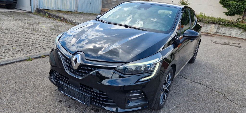 Renault Clio 153.000 km 9.400 &euro; Waiblingen OT Hegnach 71334