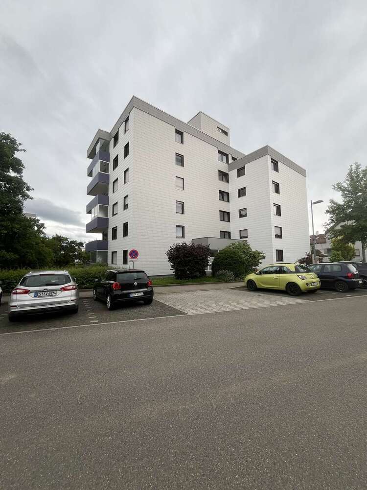 Wohnung zum Kaufen in Renningen 199.000 € 87 m²