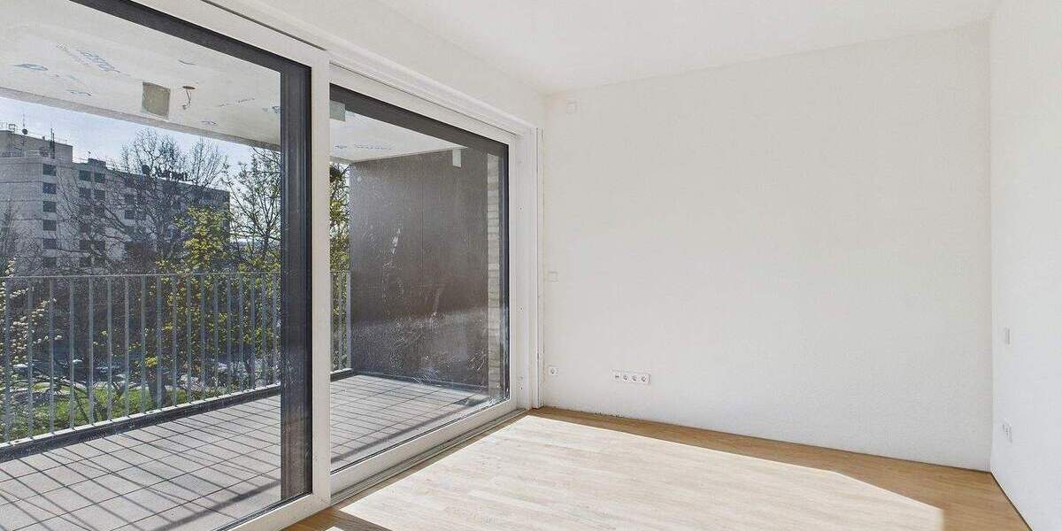 Etagenwohnung Sindelfingen Ost - 2 Zimmer, 60 m&sup2;, 1.200&euro; | Angebot:25732283