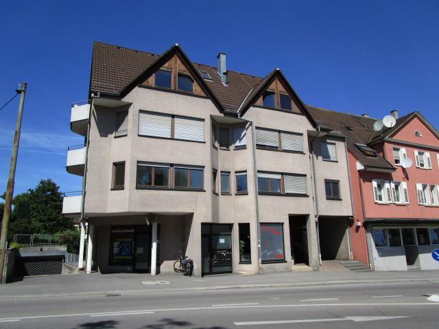 3-Zimmer-Dachgeschoß-Wohnnung in Bahnhofsnähe zimmer