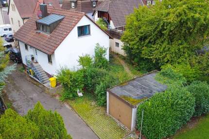 Haus zum Kaufen in Stuttgart 555.000 € 140 m² 5 zimmer