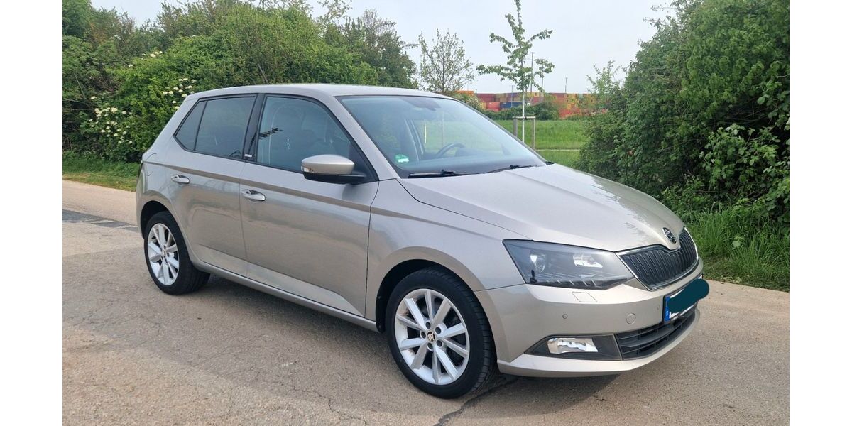 Skoda Fabia 94.000 km 11.990 &euro; Kornwestheim 70806