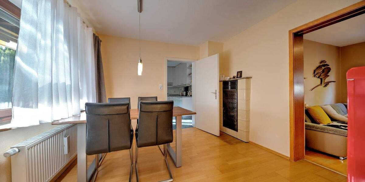 Reihenmittelhaus Sindelfingen Darmsheim - 5 Zimmer, 128 m&sup2;, 399.000&euro; | Angebot:25694971