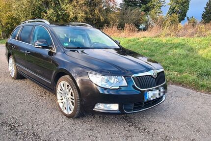 Skoda Superb 148.000 km 12.100 € Neuhausen 73765