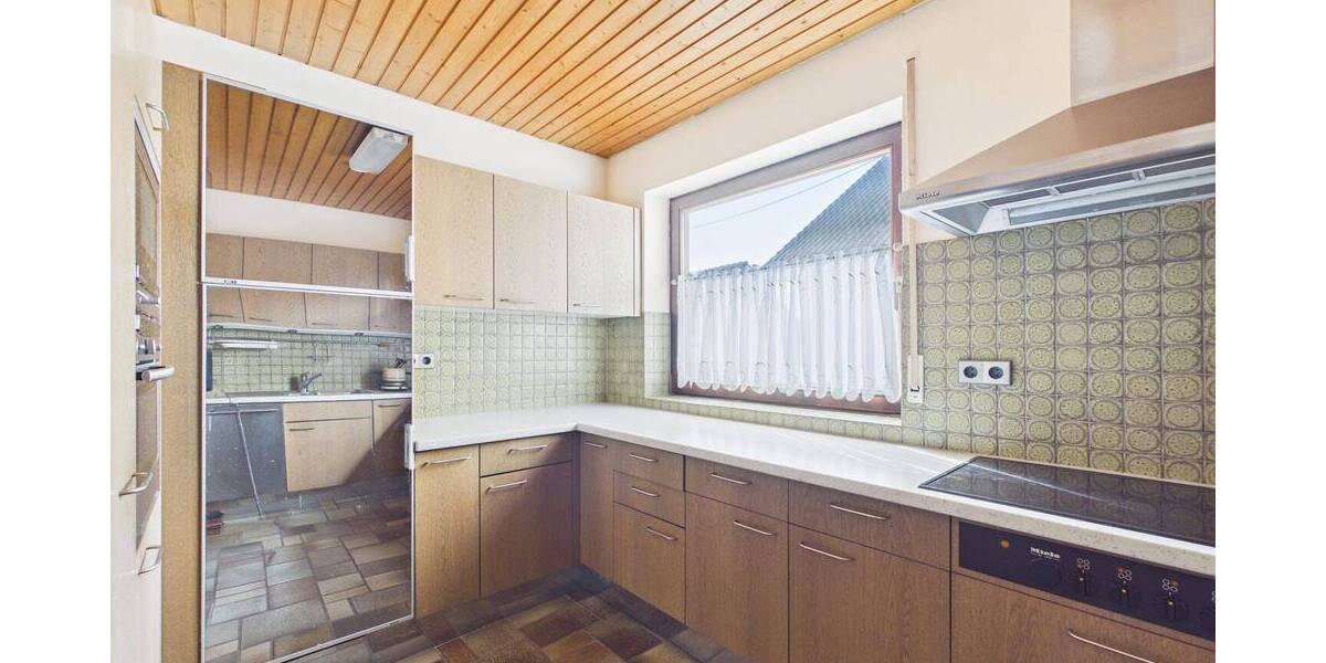 Einfamilienhaus Waiblingen Bittenfeld - 7 Zimmer, 202 m&sup2;, 780.000&euro; | Angebot:26156650