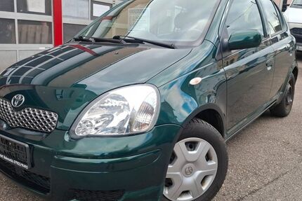 Toyota Yaris 71.000 km 4.200 € Stuttgart 70195