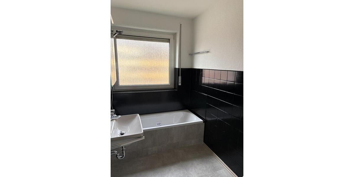 Etagenwohnung Markgröningen - 2.5 Zimmer, 59 m&sup2;, 870&euro; | Angebot:25256458