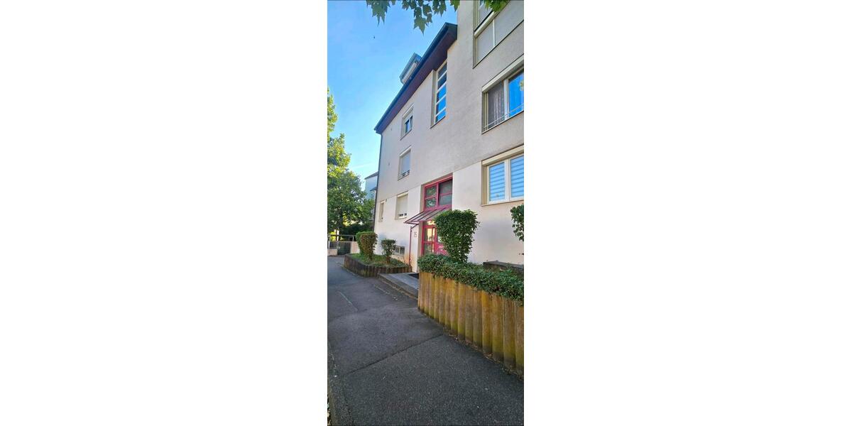 Etagenwohnung Stuttgart Zuffenhausen - 2 Zimmer, 68 m&sup2;, 360.000&euro; | Angebot:27261679