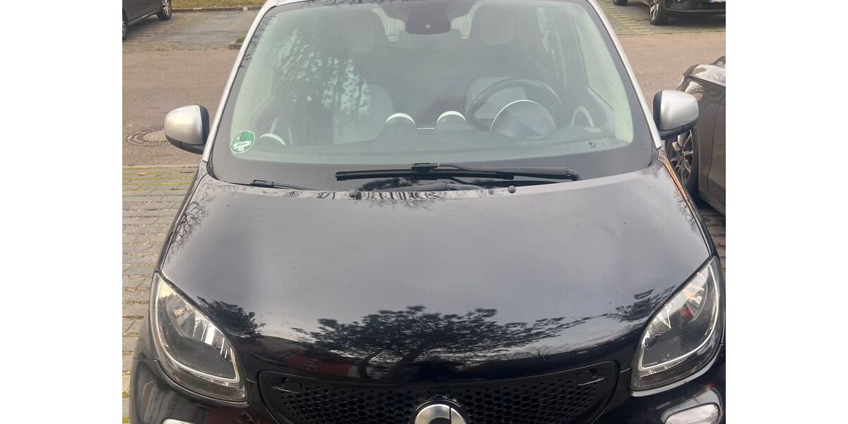 Smart ForFour 142.500 km 5.639 &euro; Stuttgart 70378