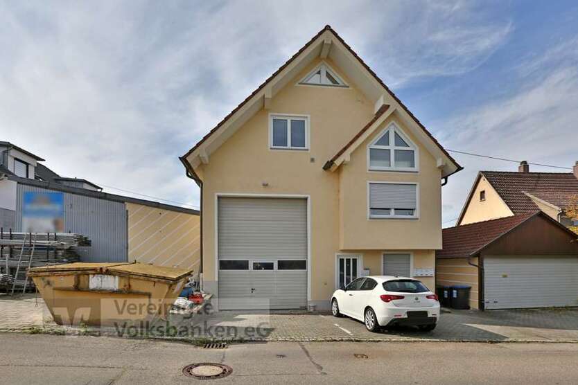 Haus zum Kaufen in Kirchentellinsfurt 1.300.000 € 220 m²