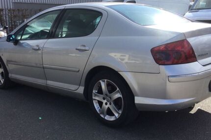Peugeot 407 181.500 km 999 &euro; Metzingen 72555
