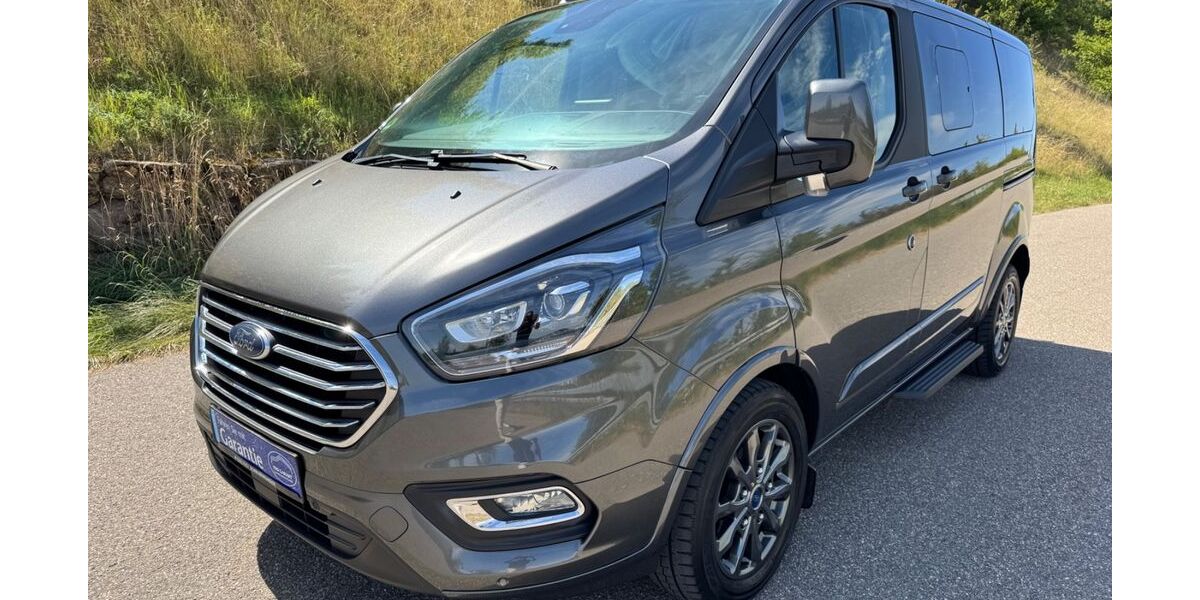Ford Tourneo Custom 80.000 km 32.500 € Leonberg 71229