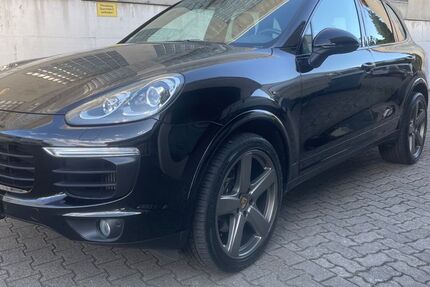Porsche Cayenne 159.500 km 32.950 &euro; Gerlingen 70839