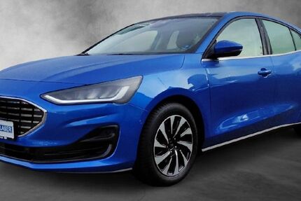 Ford Focus 5.200 km 24.490 &euro; Illingen - Schützingen 75428