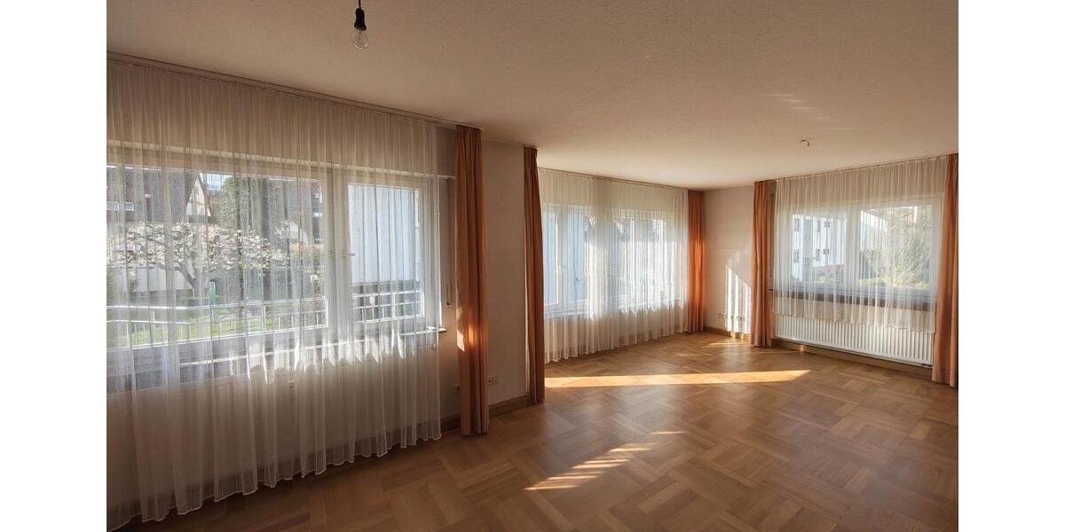 Etagenwohnung Leonberg - 3 Zimmer, 87 m&sup2;, 910&euro; | Angebot:26249345