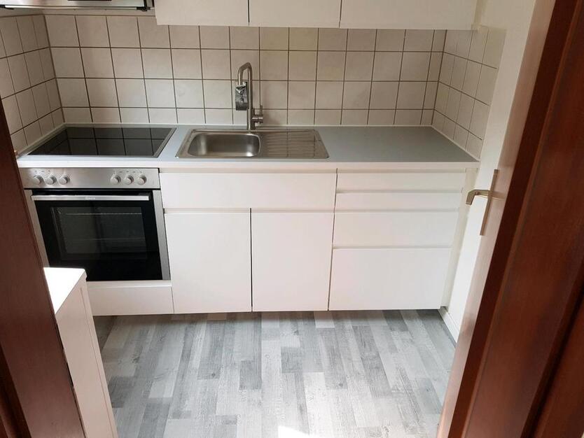 1,5 Zimmer EG Wohnung Erdgeschoss Terrasse EBK Tiefgarage Keller