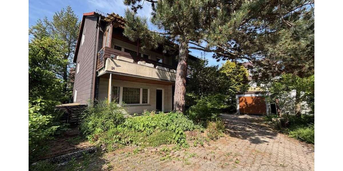Haus zum Kaufen in Stuttgart 890.000 € 170 m² 8 zimmer