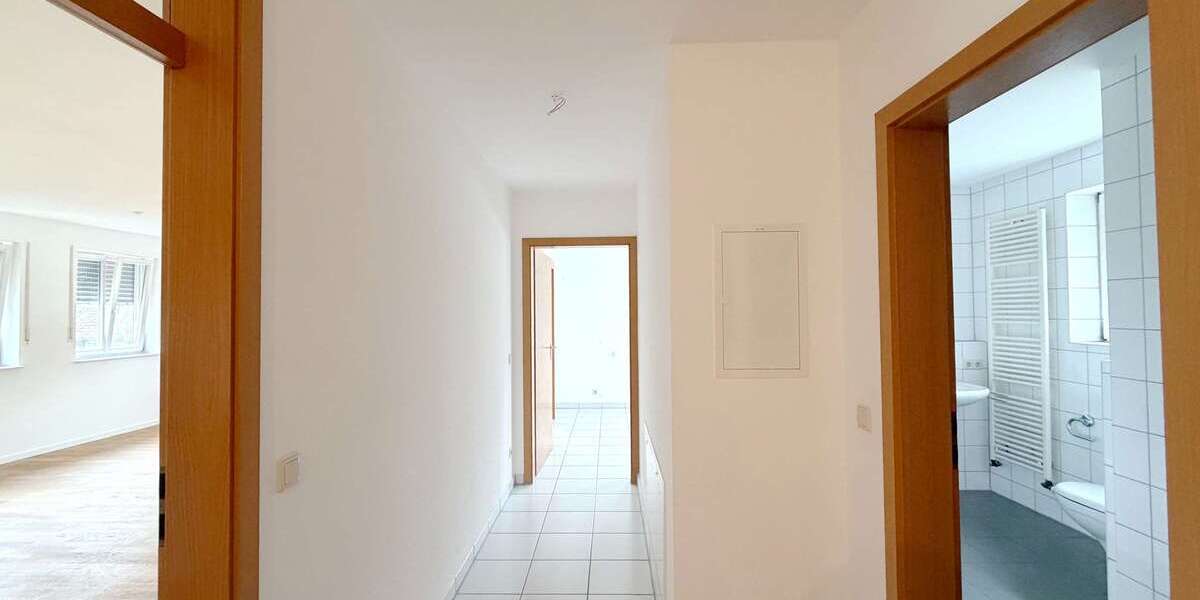 Etagenwohnung Hochdorf - 4.5 Zimmer, 146 m&sup2;, 1.650&euro; | Angebot:27083770