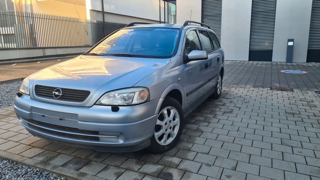 Opel Astra 158.918 km 2.250 € Stuttgart 70565