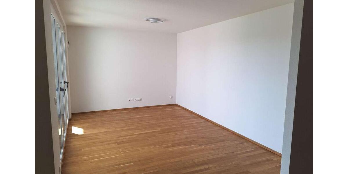 Etagenwohnung Leinfelden-Echterdingen Echterdingen - 4 Zimmer, 105 m&sup2;, 1.750&euro; | Angebot:26516359