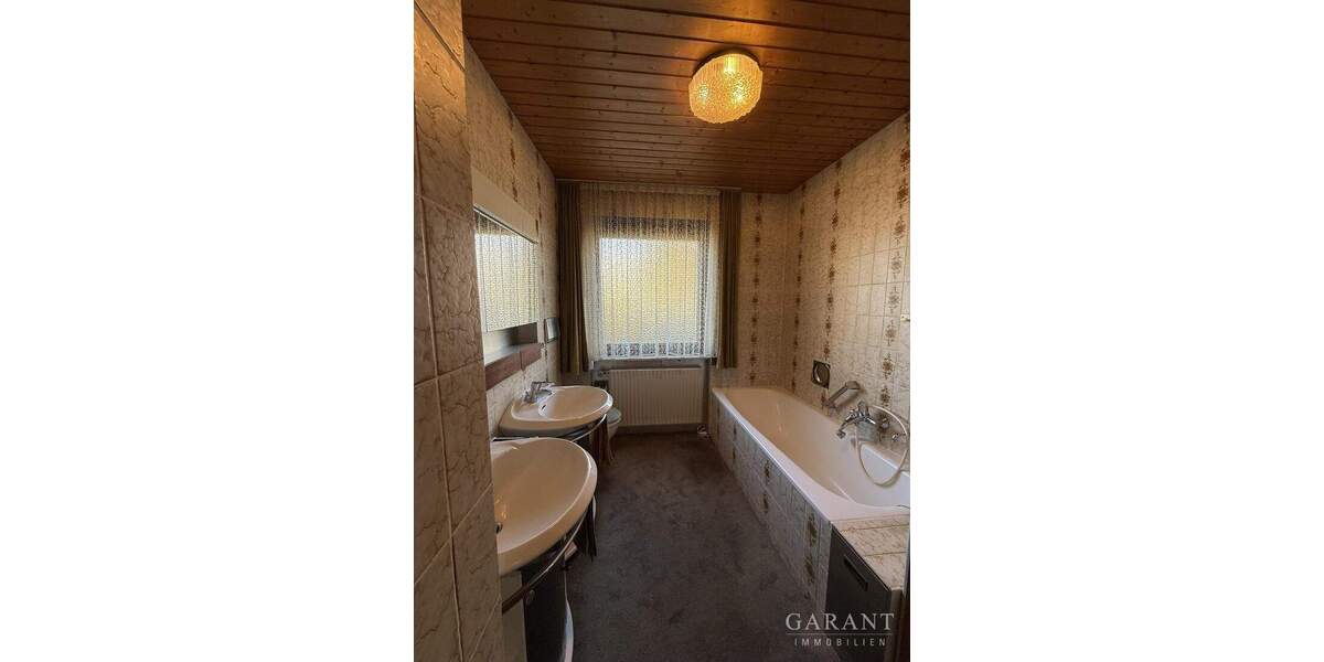 Reihenendhaus Weinstadt Großheppach - 6 Zimmer, 192 m&sup2;, 690.000&euro; | Angebot:25428005