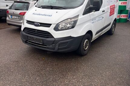 Ford Transit Custom 200.000 km 2.490 € Esslingen 73728