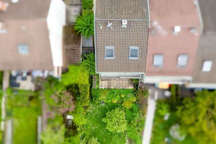 Haus zum Kaufen in Stuttgart 695.000 € 192.6 m² 5 zimmer