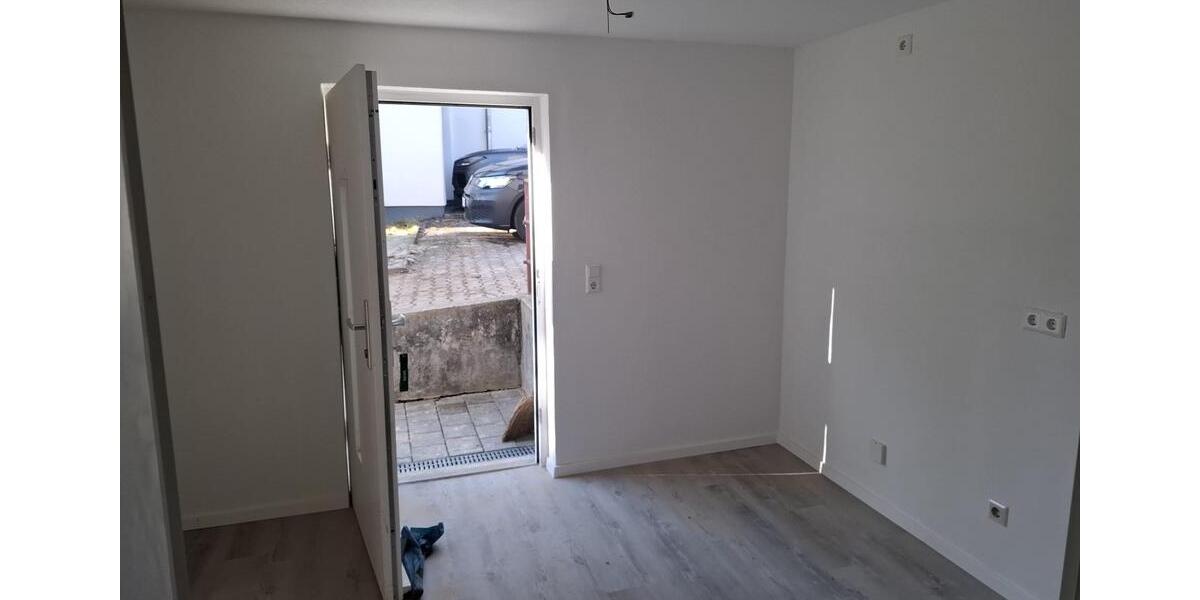 Frisch renovierte 35 m2 EG Wohnung in Hegnach Waiblingen 1 zimmer