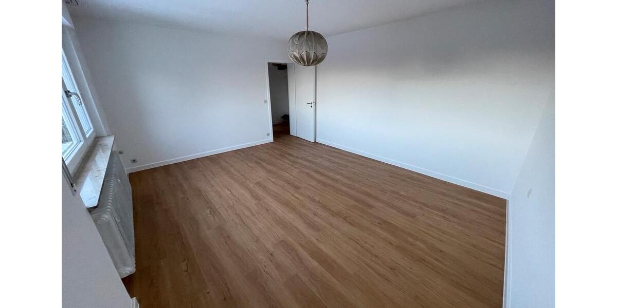 Erdgeschoßwohnung Stuttgart Botnang - 2 Zimmer, 65 m&sup2;, 1.205&euro; | Angebot:26448455