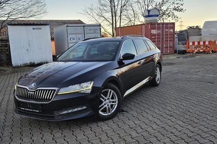 Skoda Superb 209.000 km 14.100 &euro; Waiblingen Neustadt ( 15 km von Stuttgart ) 71336