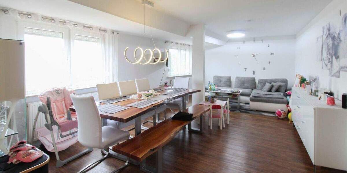 Einfamilienhaus Stuttgart Feuerbach - 3 Zimmer, 310.000&euro; | Angebot:25411207