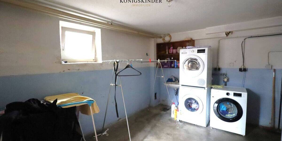 Mehrfamilienhaus, Wohnhaus Stuttgart-Möhringen Möhringen - 8 Zimmer, 213 m&sup2;, 1.235.000&euro; | Angebot:22101614