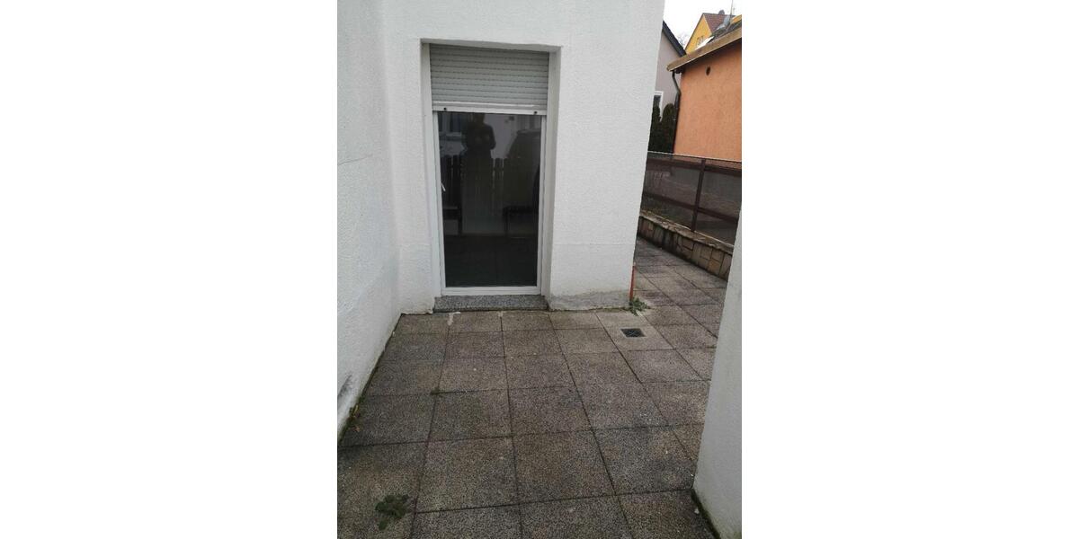 Etagenwohnung Stuttgart Zuffenhausen - 3.5 Zimmer, 90 m&sup2;, 1.050&euro; | Angebot:26136018